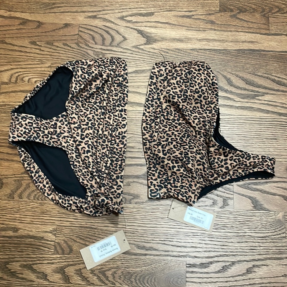 NWT Albion Fit Simone two-piece swimsuit